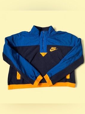 Nike cropped half-zip pullover
